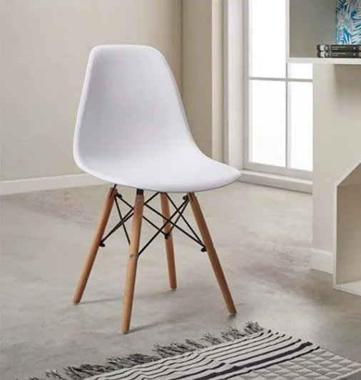 [100670] Silla Eames Blanca VTV 79 X 42CM